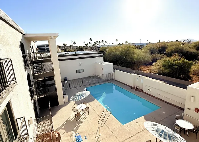 6 Tucson, Az Airport Kino Sports Complex Hotel 4*
