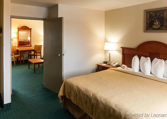 6 Tucson, Az Airport Kino Sports Complex Hotel 4*