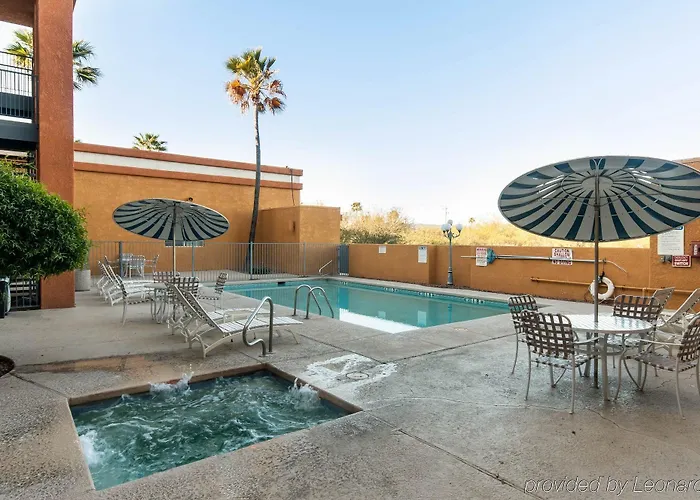 6 Tucson, Az Airport Kino Sports Complex Hotel 4*