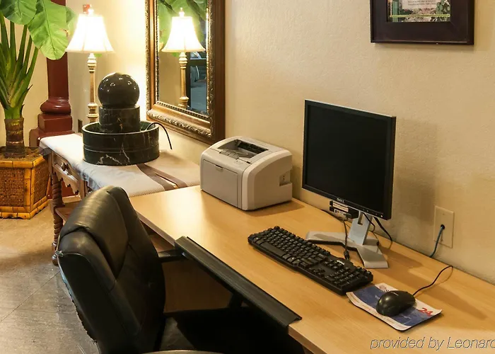 Hotel 6 Tucson, Az Airport Kino Sports Complex 4*